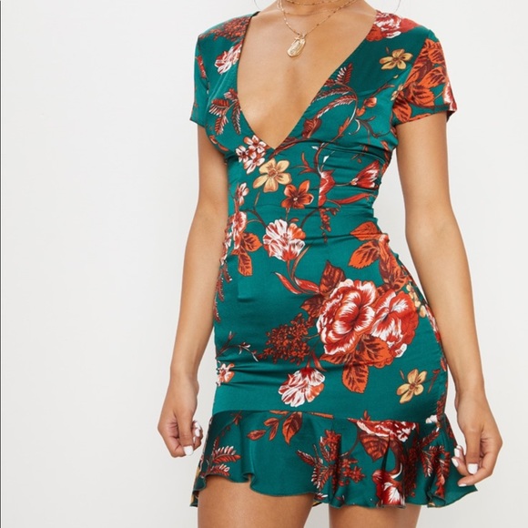 Gorgeous Floral Green Dress - Picture 4 of 5